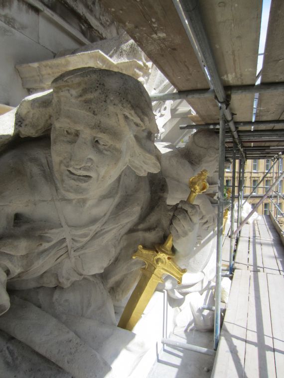 The Old War Office - Statue repairs